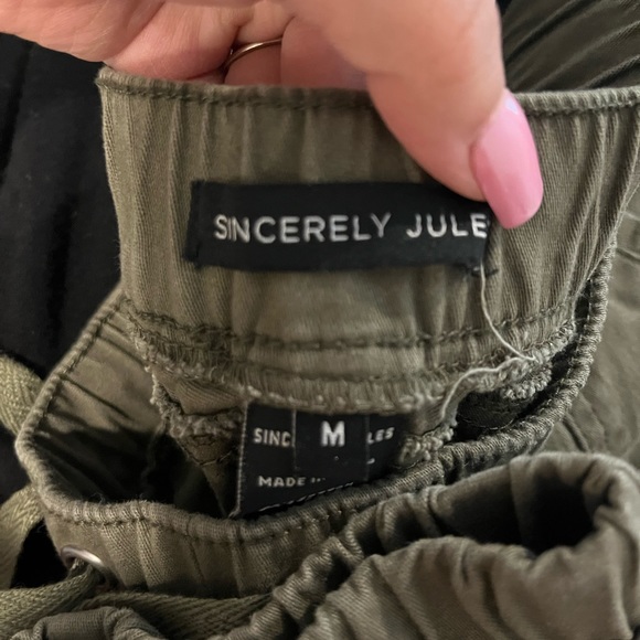 Green Cargo Pants - Picture 3 of 4